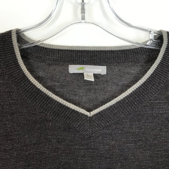 EUC Mens Size Large Horny Toad Gray Merino Wool Chandail Vector V-Neck Sweater - Picture 3 of 4